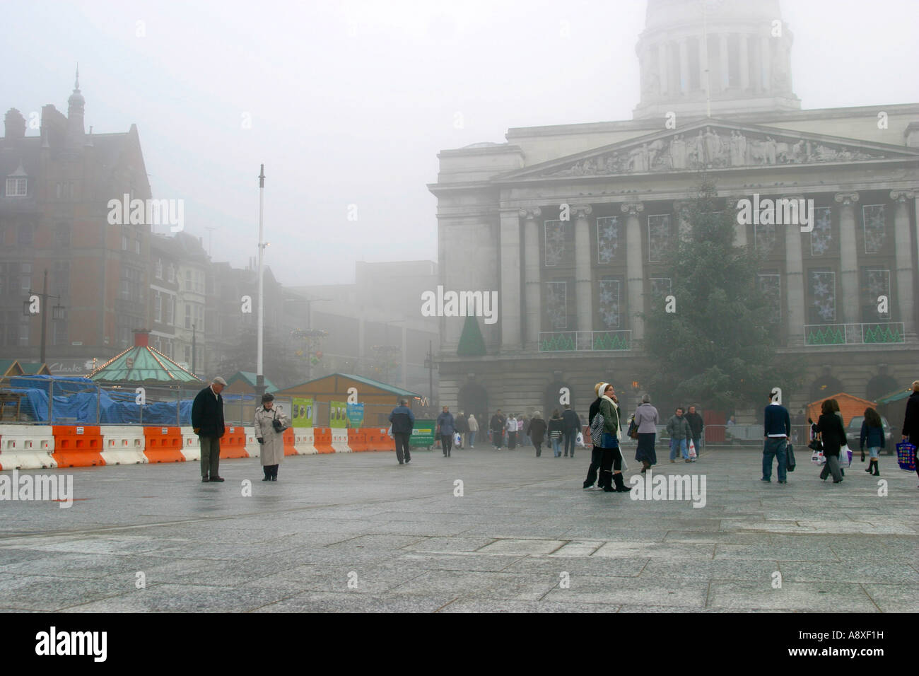 Fog in Nottingham's Market Square Stock Photo