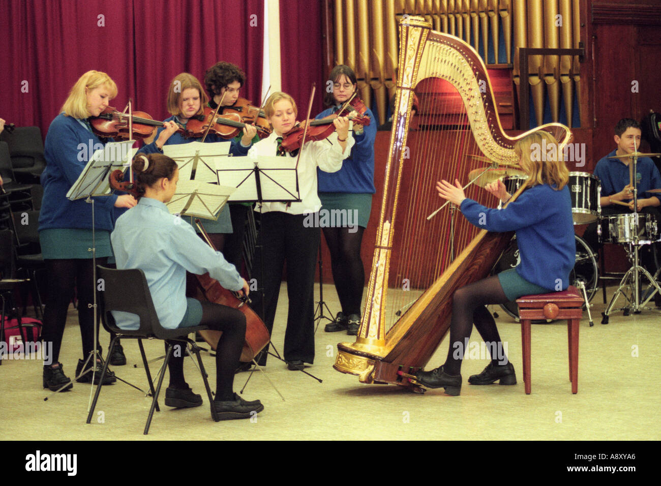 Pedal Harp High Resolution Stock Photography and Images Alamy