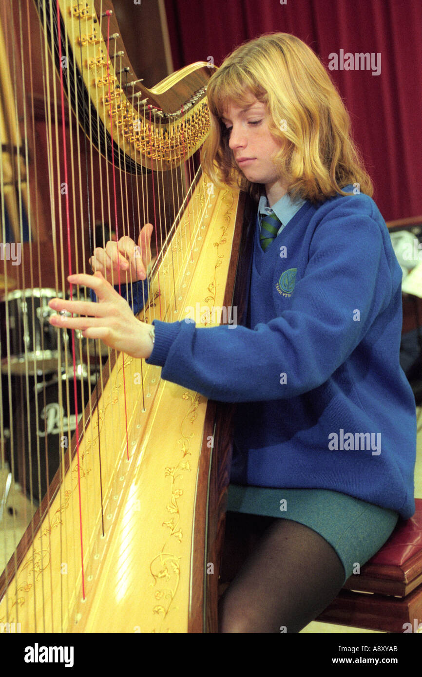 The harp hires stock photography and images Alamy