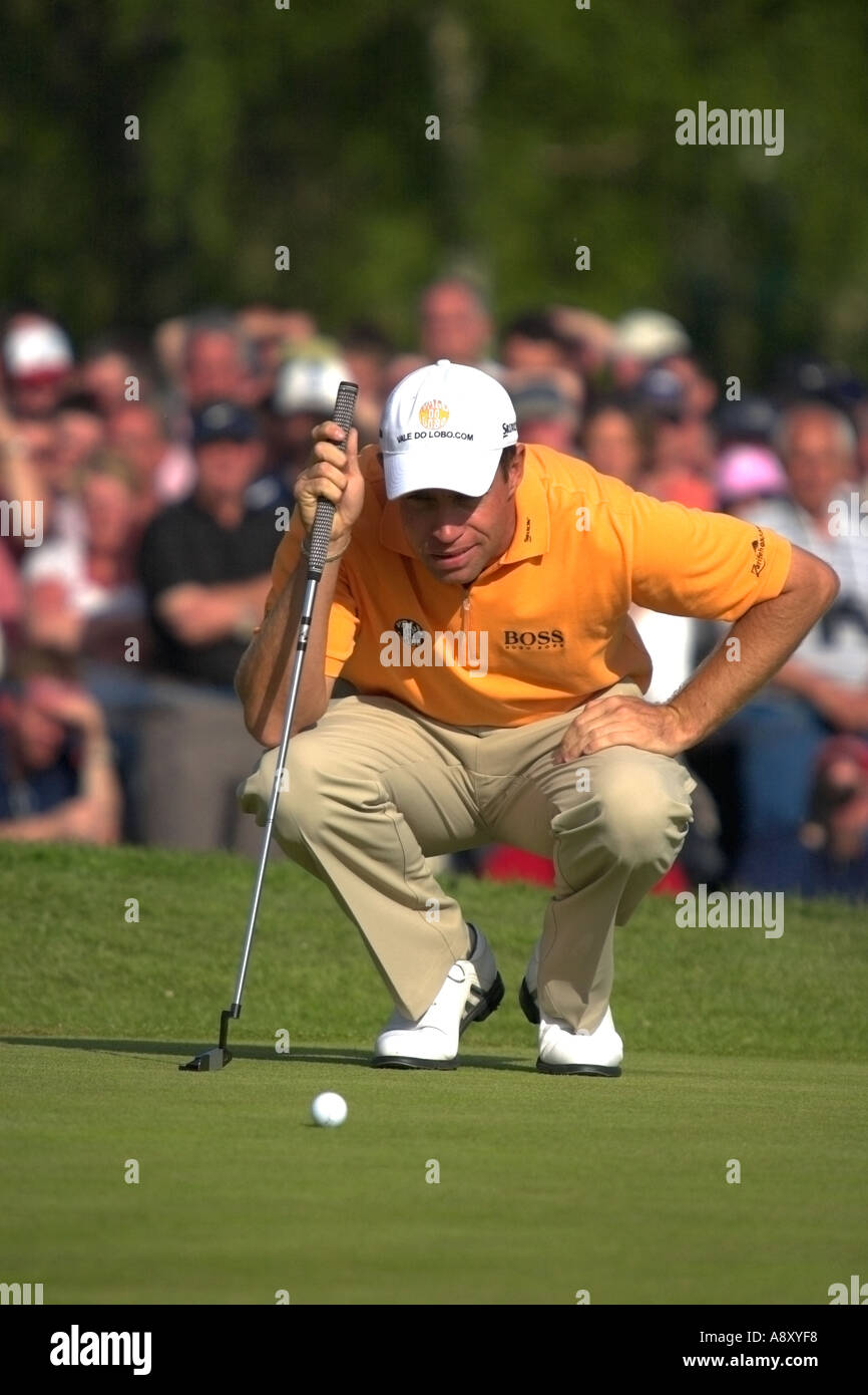 Brian Davis Golf Golfer Golfing Professional tournament master masters british putter club ball