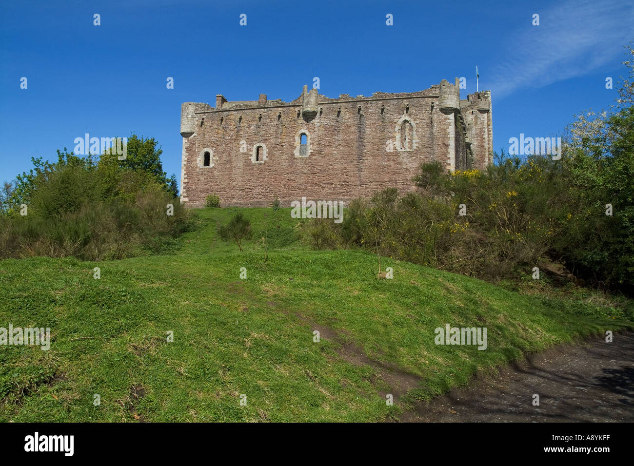 dh Doune Castle DOUNE STIRLINGSHIRE Historic Scotland ruined castle Stock Photo