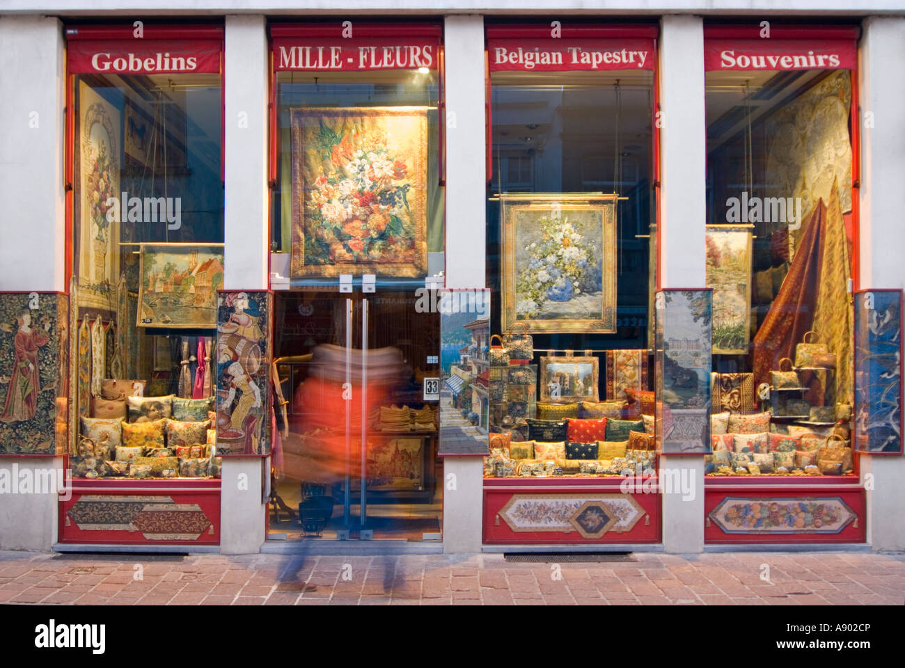 The outlet tapestry shop