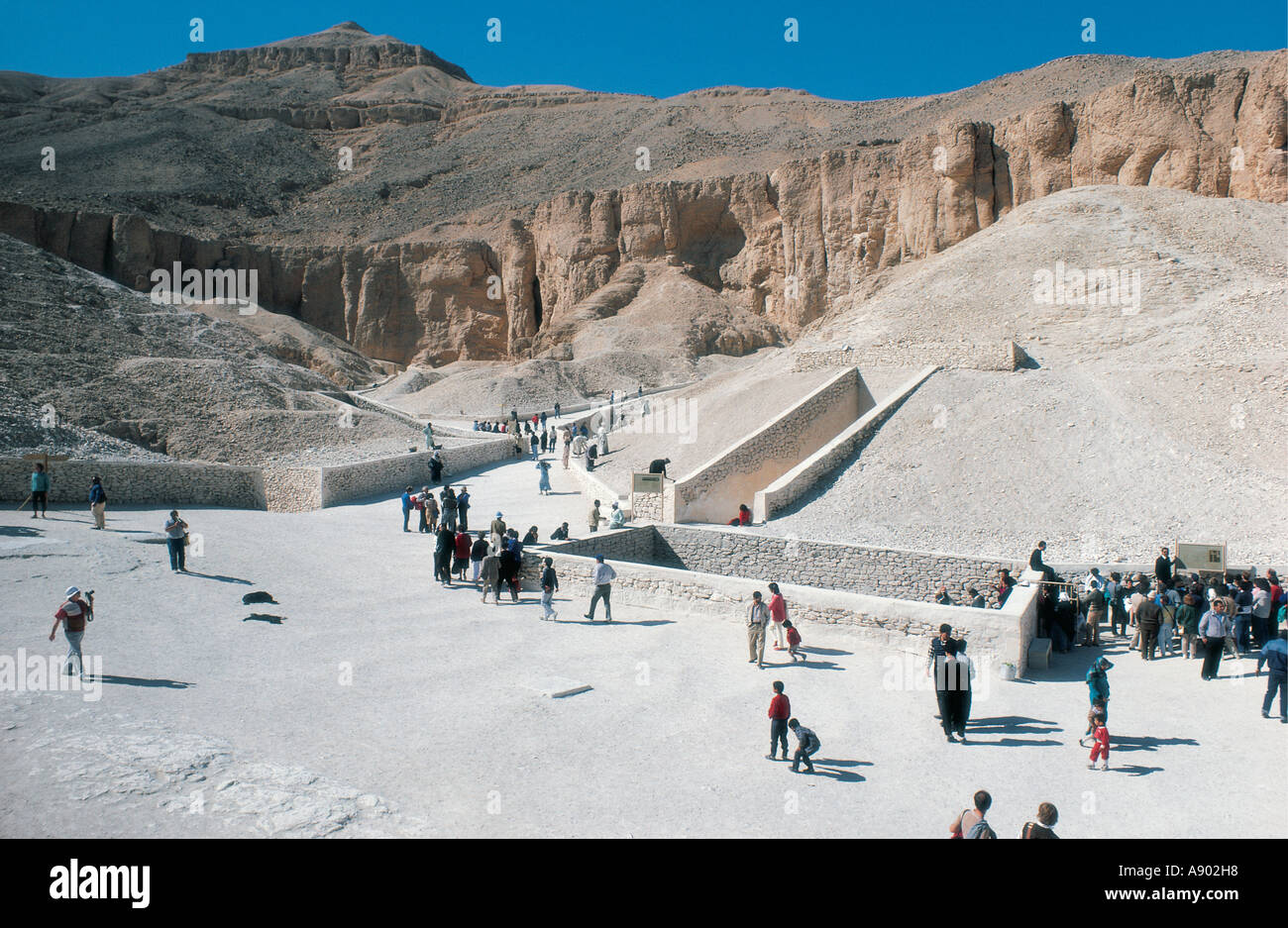 Entrance to Tutankamen s Tomb in the Valley of the Kings Stock Photo