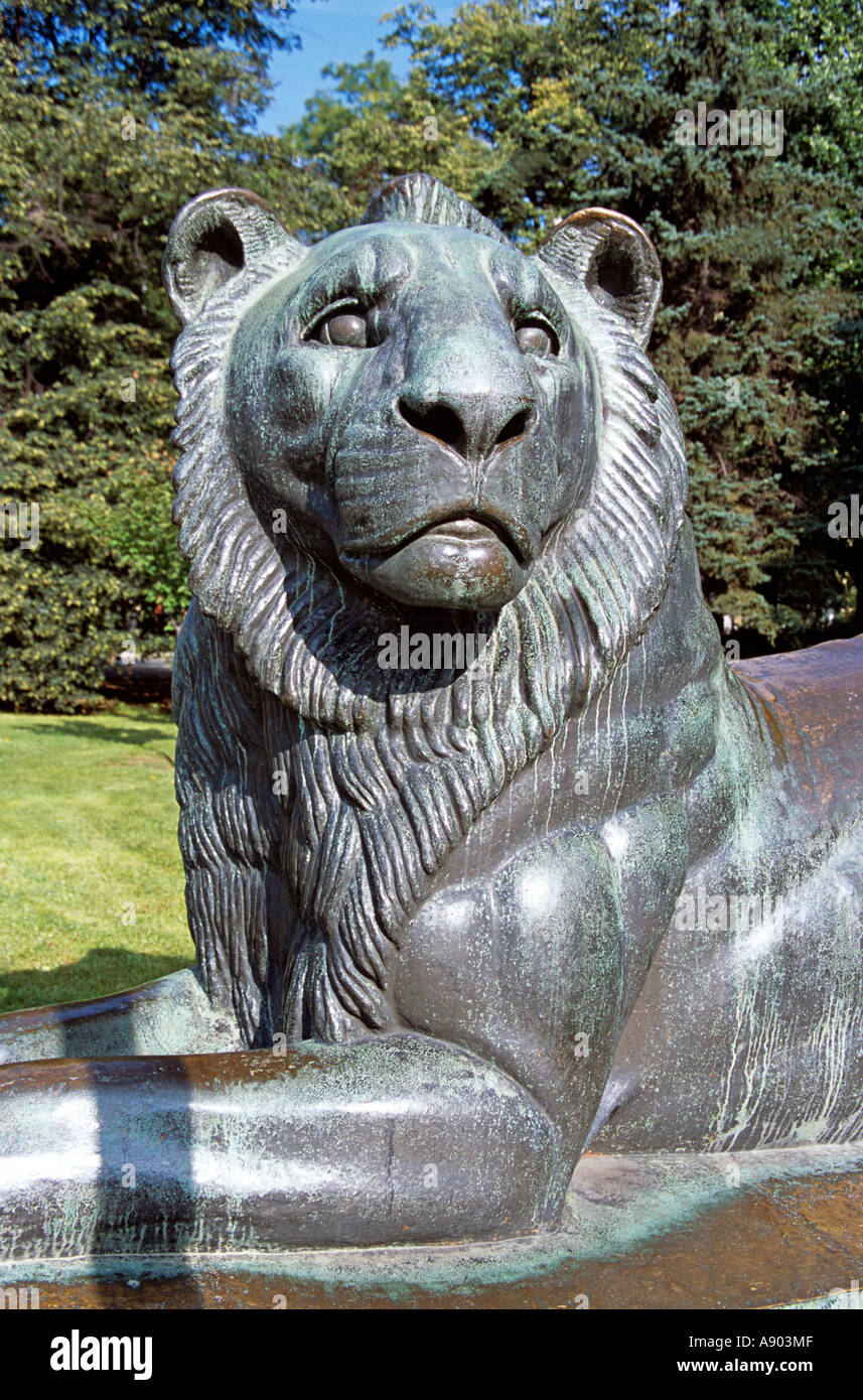Lion sculpture outside Tomb of the Unknown Soldier and Saint Sofia Church, Sofia, Bulgaria Stock Photo