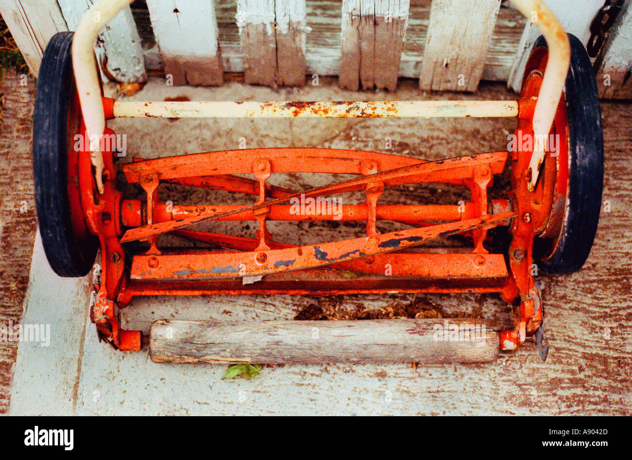 Old Fashioned Lawnmower Stock Photo Alamy
