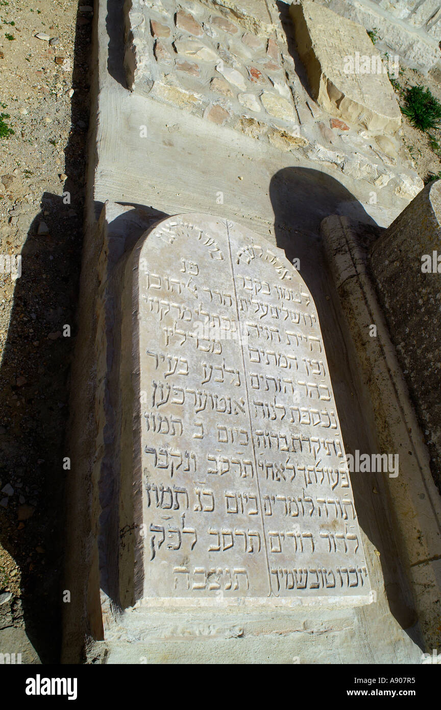 Old believers cemetery hi-res stock photography and images - Alamy