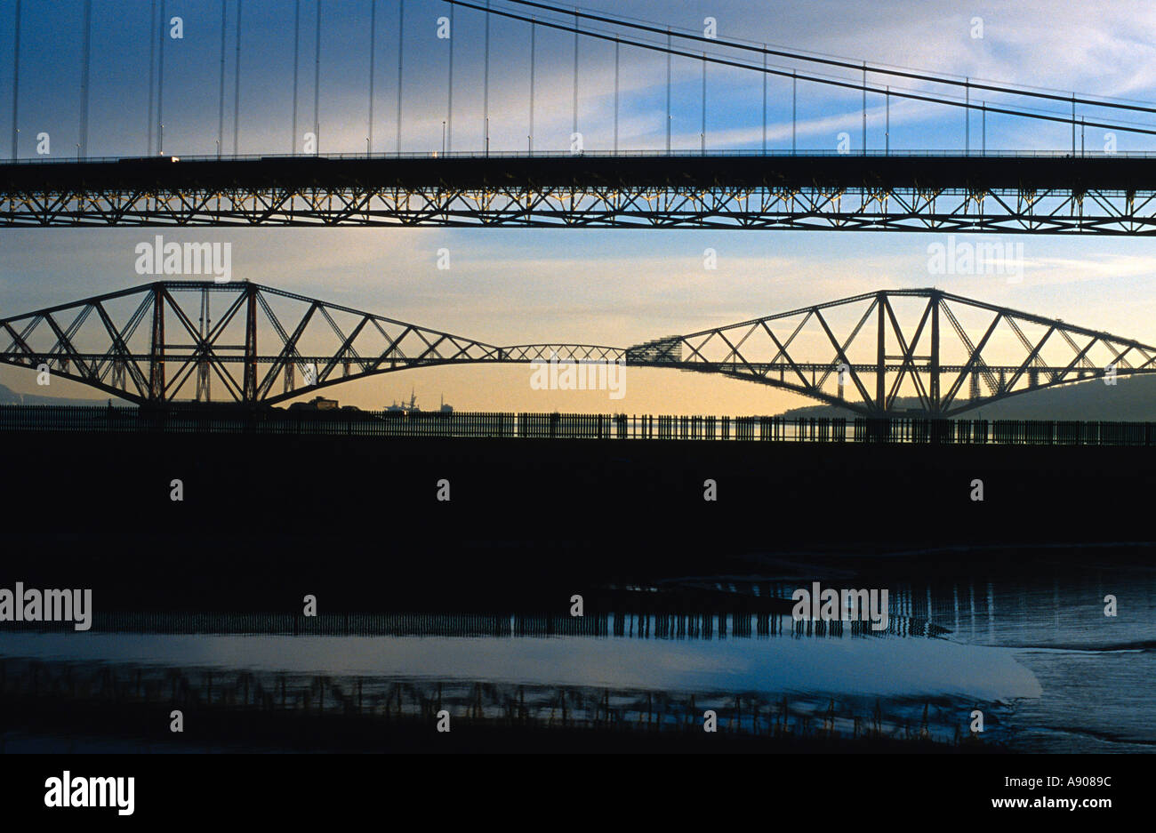 Historical bridges scotland hi-res stock photography and images - Alamy