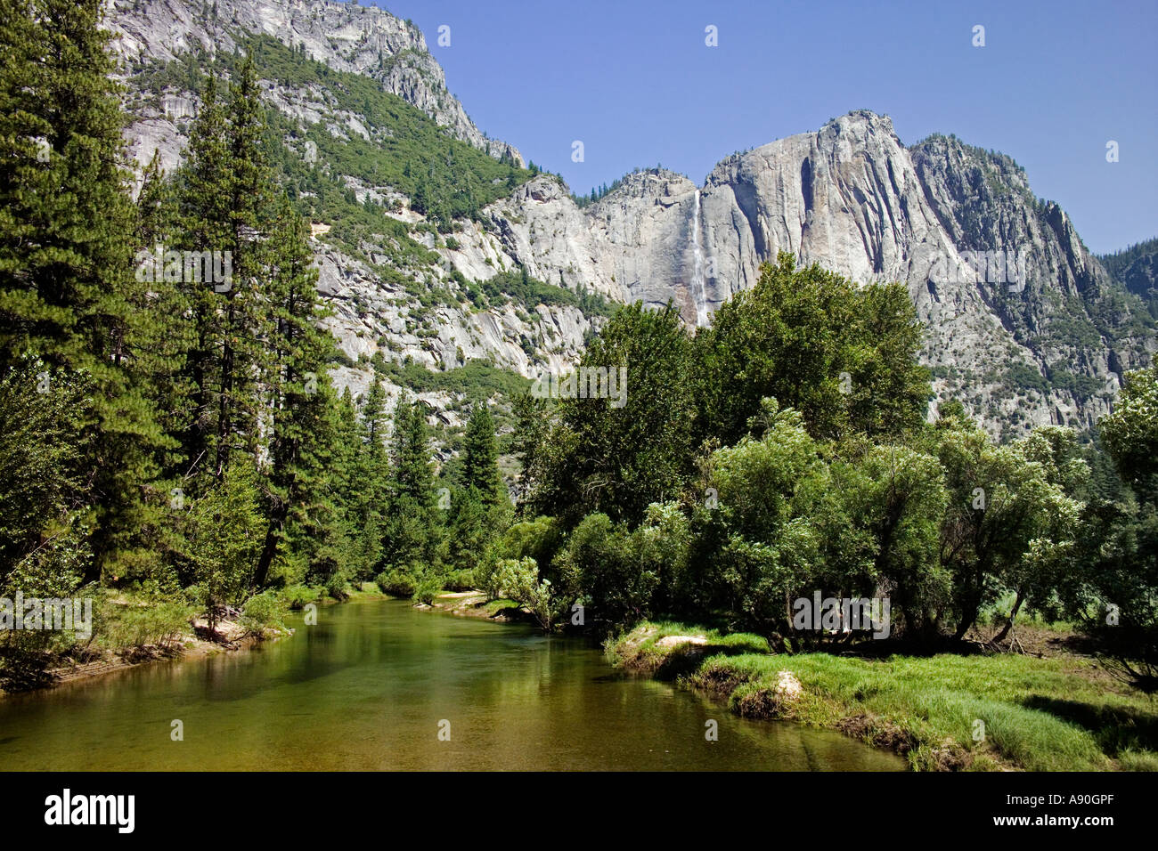 California mountain river hi-res stock photography and images - Alamy
