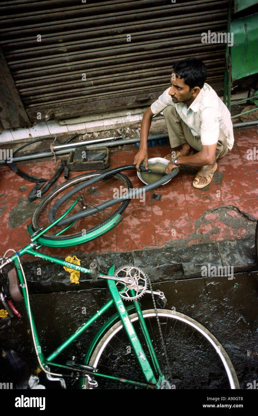 Indian cycle repair hires stock photography and images Alamy