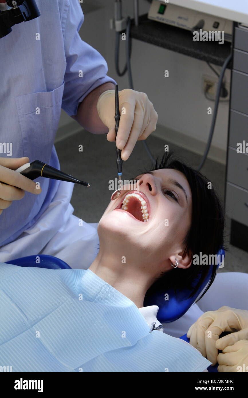 Dentist's teeth examination - Untersuchung beim Zahnarzt Stock Photo