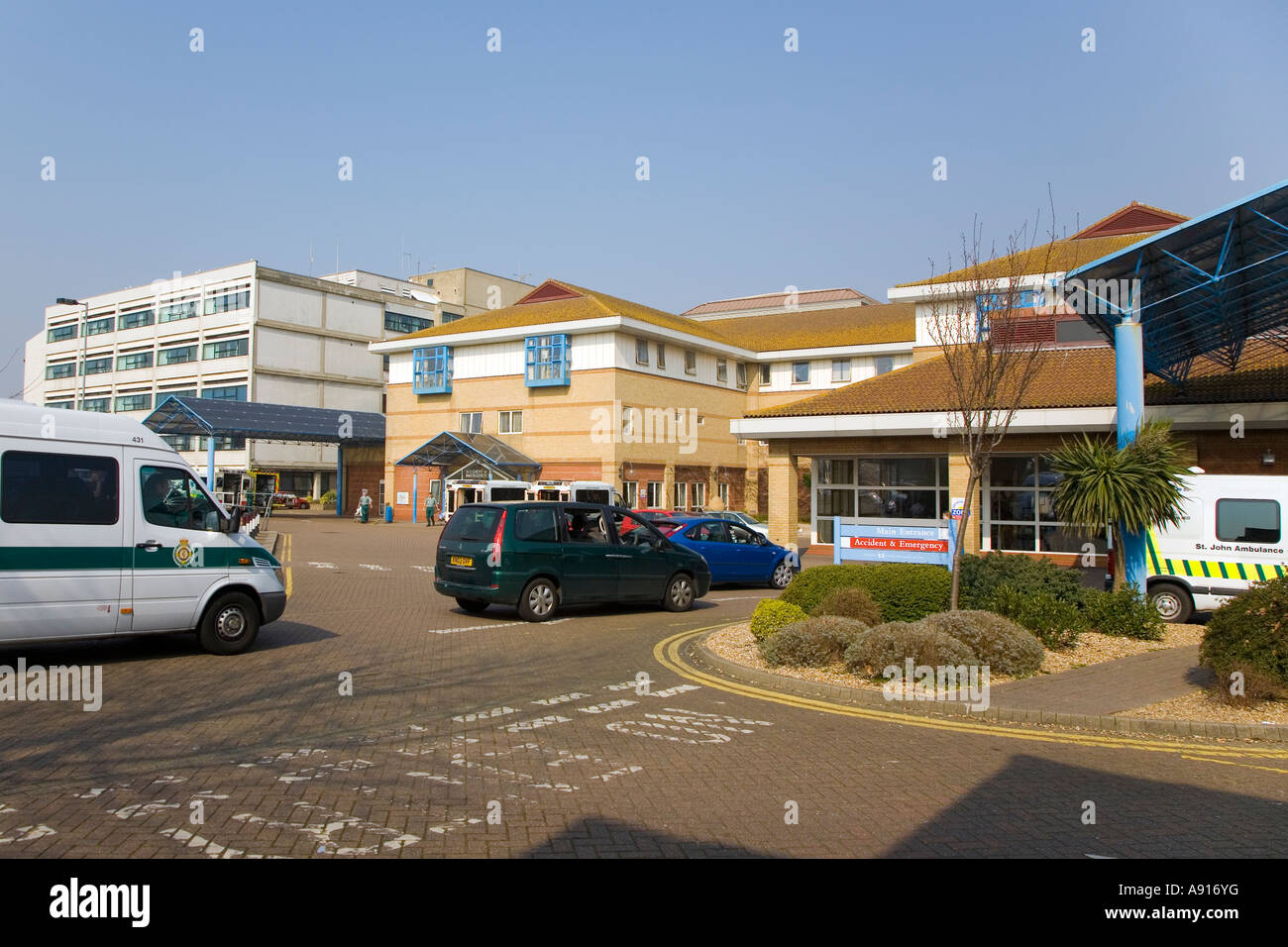 Worthing hospital hires stock photography and images Alamy