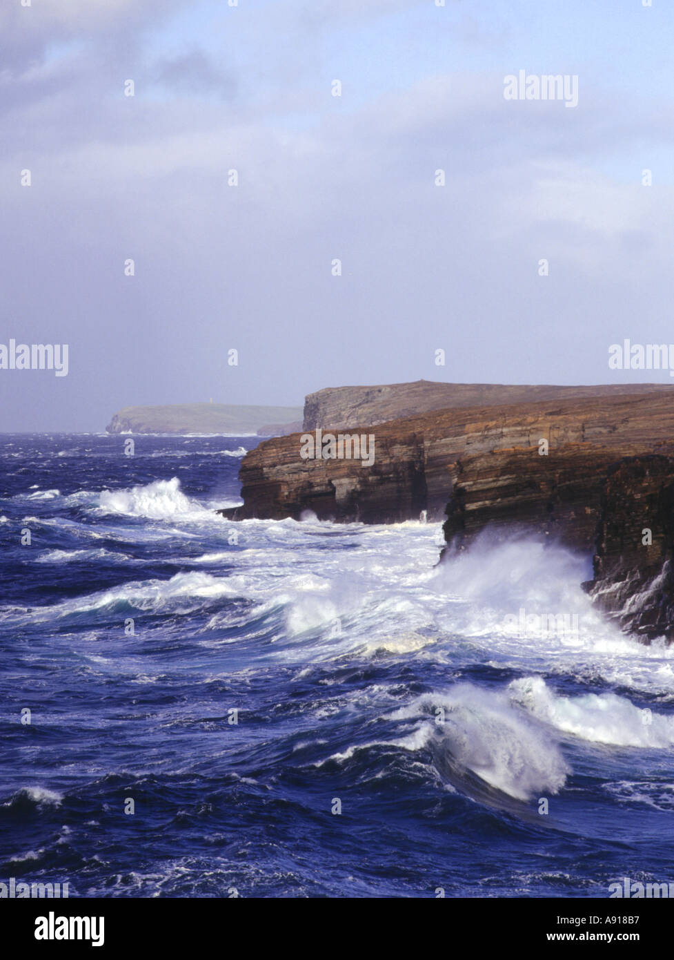 dh  YESNABY ORKNEY Seacliff coast line with stormy sea waves and high winds Scotland gale wave Stock Photo