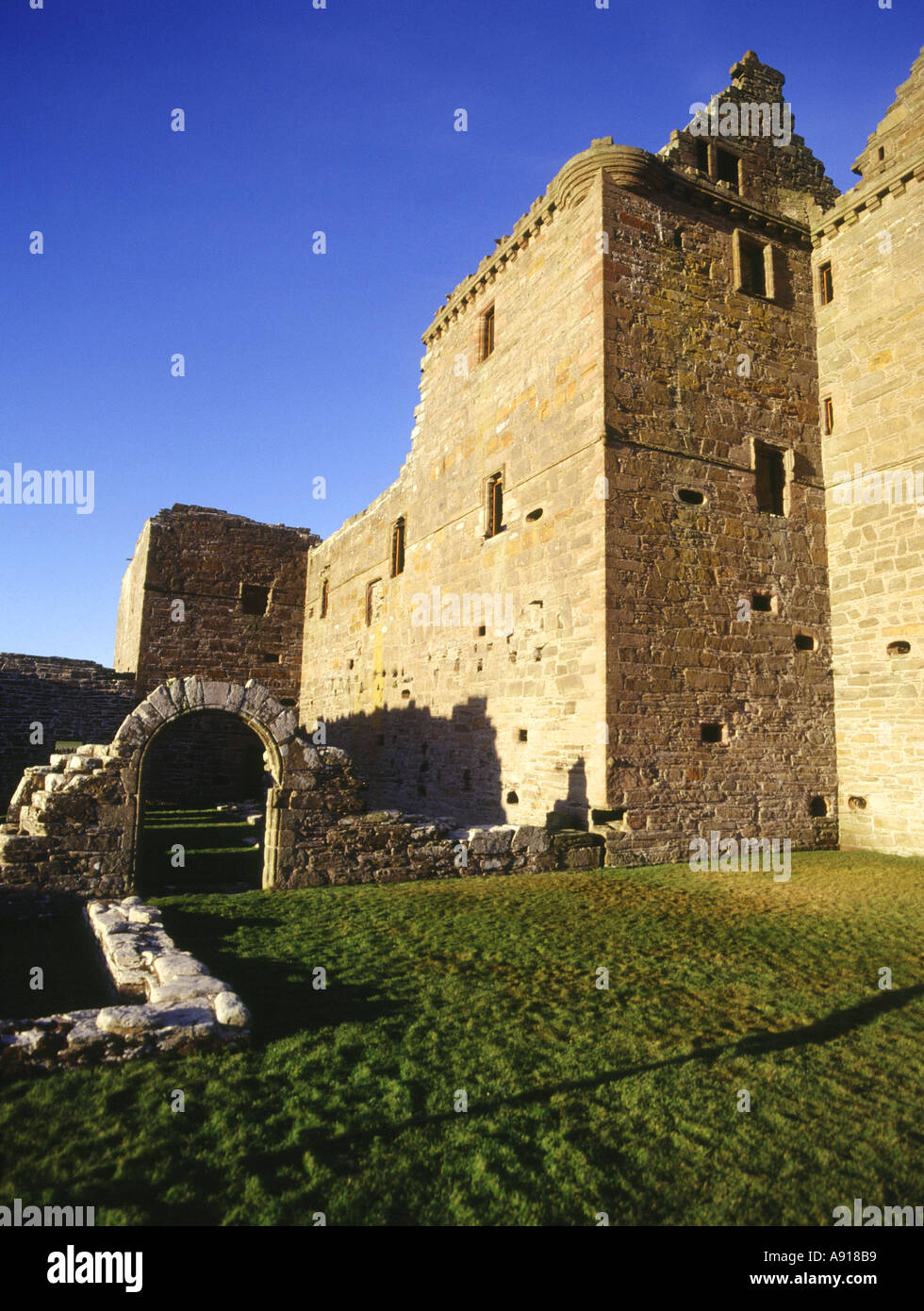 dh Noltland Castle WESTRAY ORKNEY Ruined castle build by Gilbert Balfour Stock Photo