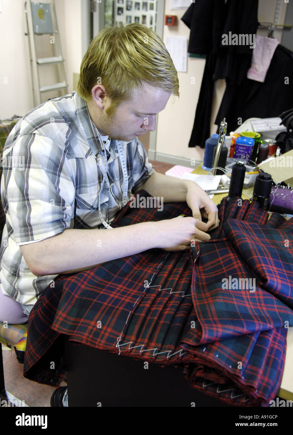 kilt tailor