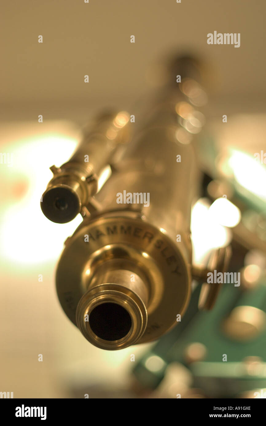 Handheld brass telescope hi-res stock photography and images - Alamy