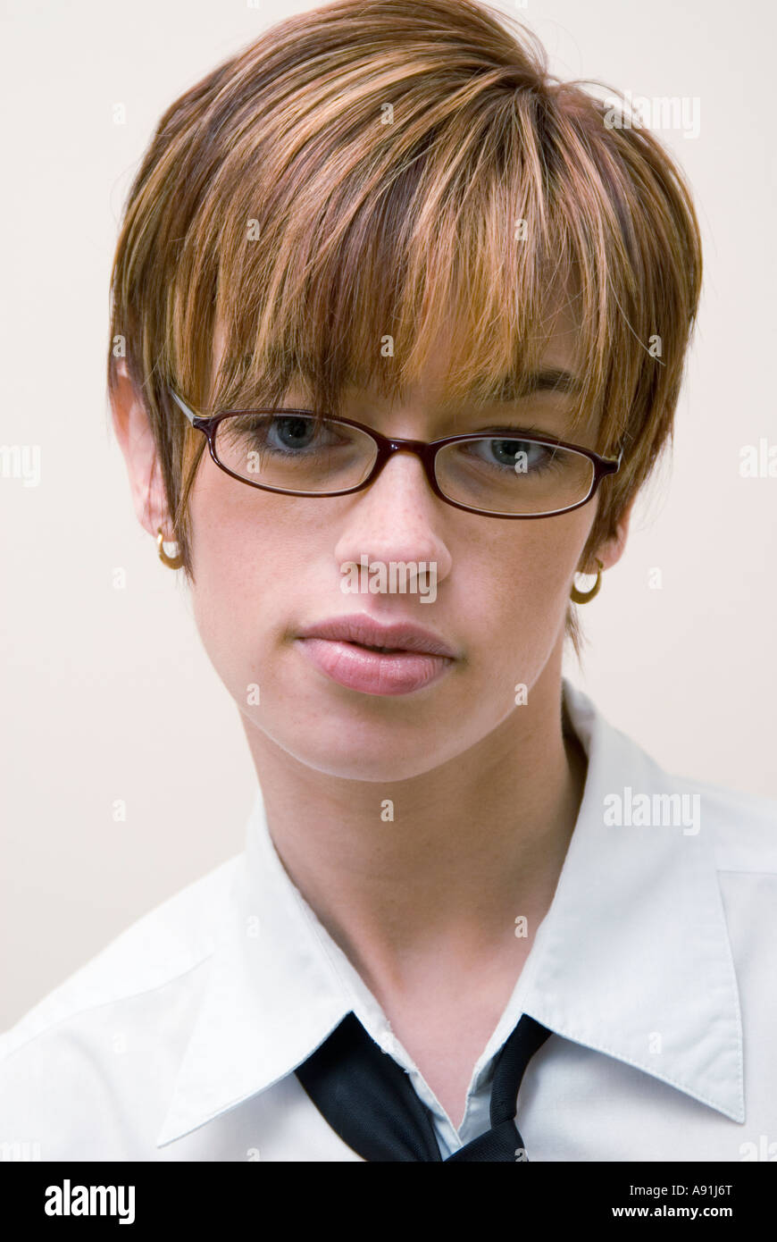 Portrait of a young business woman Stock Photo - Alamy