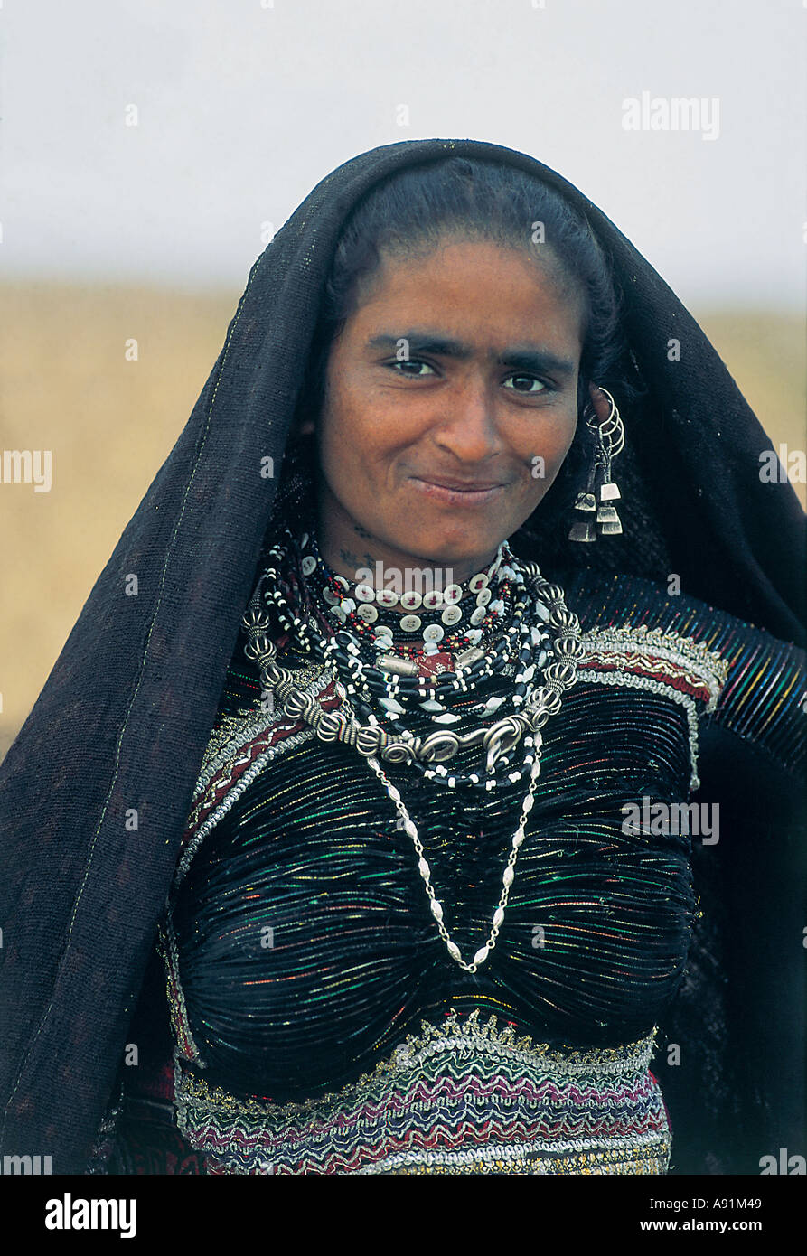 Kutch tribal women dress hi-res stock photography and images - Alamy