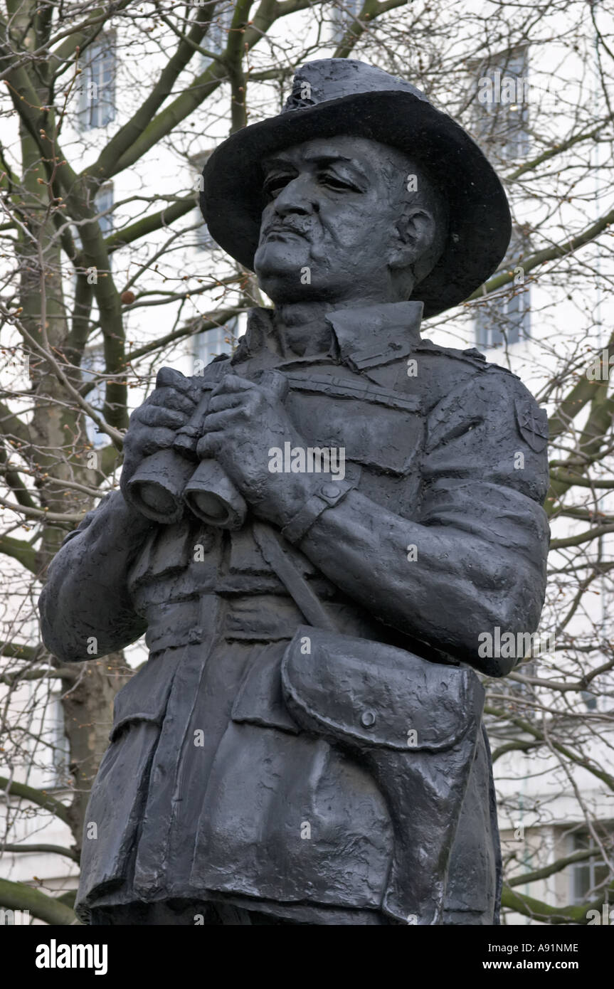 Statue of Field Marshall Viscount Slim at MOD Buildings of Whitehall ...