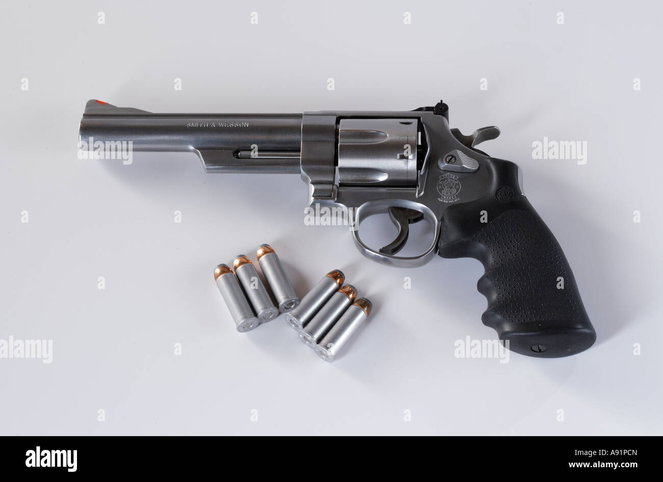 Smith wesson 44 hi-res stock photography and images - Alamy