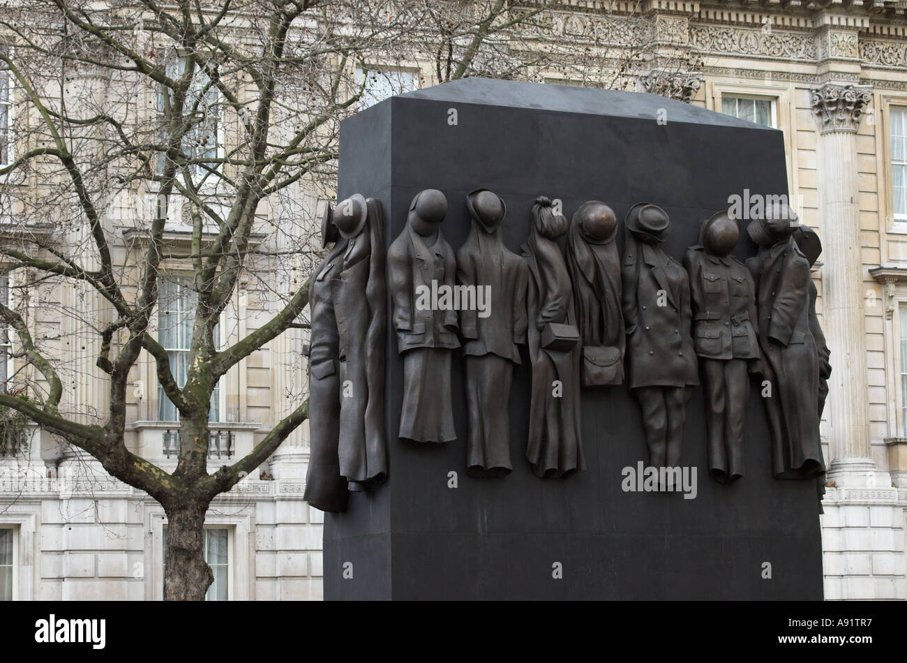 Memorial to the women of World War 2 London England Stock Photo - Alamy