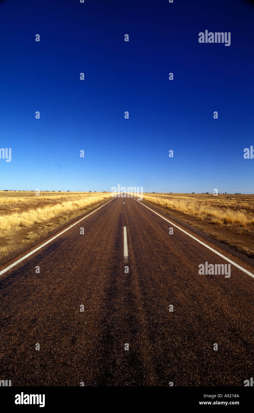 The Ridgeback Highway Car highway mirage hi-res stock photography and images - Alamy