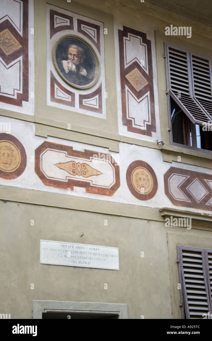 Commemorative Painting And Plaque Outside The House That Was Galileo Galilei S Residence In Florence Italy Europe Stock Photo Alamy Commemorative Painting And Plaque Outside The House That Was Galileo Galilei S Residence In Florence Italy Europe Stock Photo Alamy