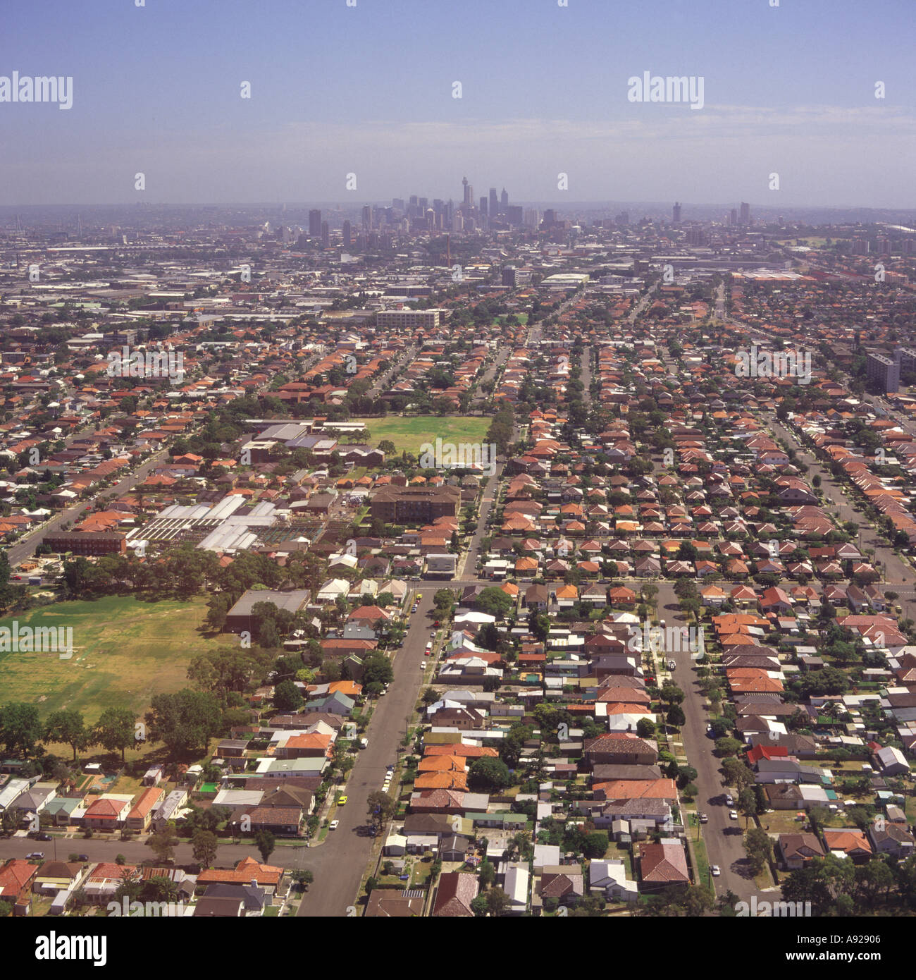 aerial-view-looking-north-down-on-flat-sprawling-city-suburbs-south-A92906.jpg