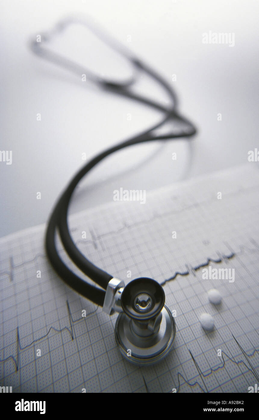 Ecg graph hi-res stock photography and images - Alamy