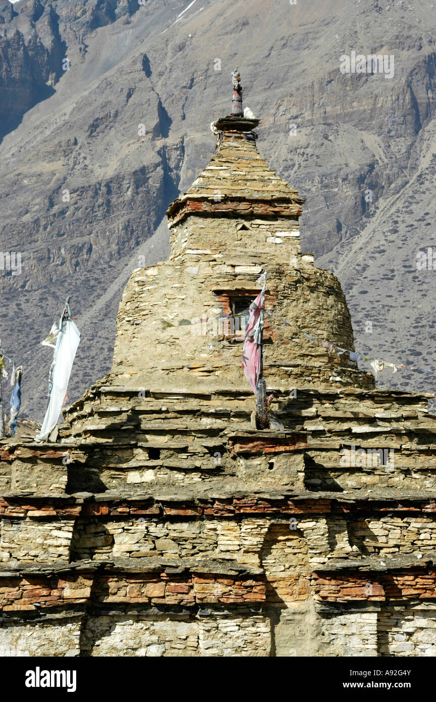 Stupa with mountain slope Nar Nar-Phu Annapurna Region Nepal Stock Photo
