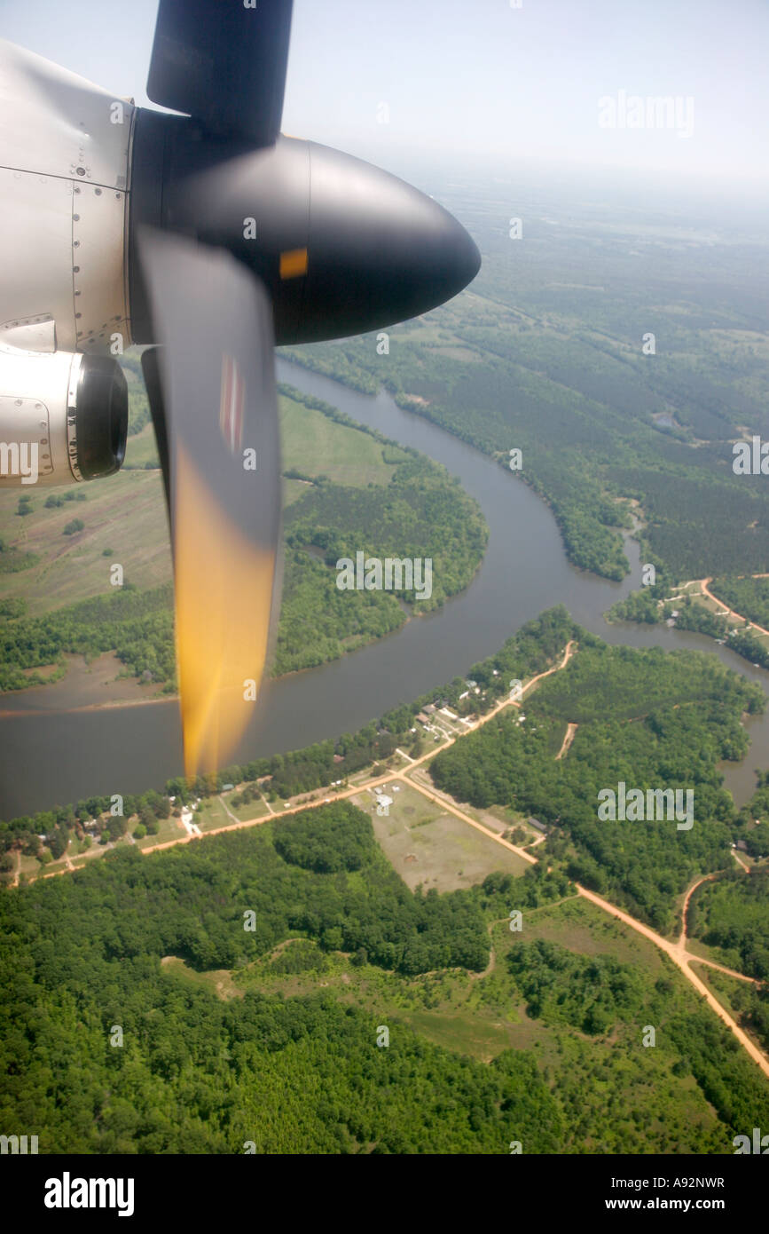 Montgomery Alabama,Delta Airlines commuter flight from Atlanta,ATR 72