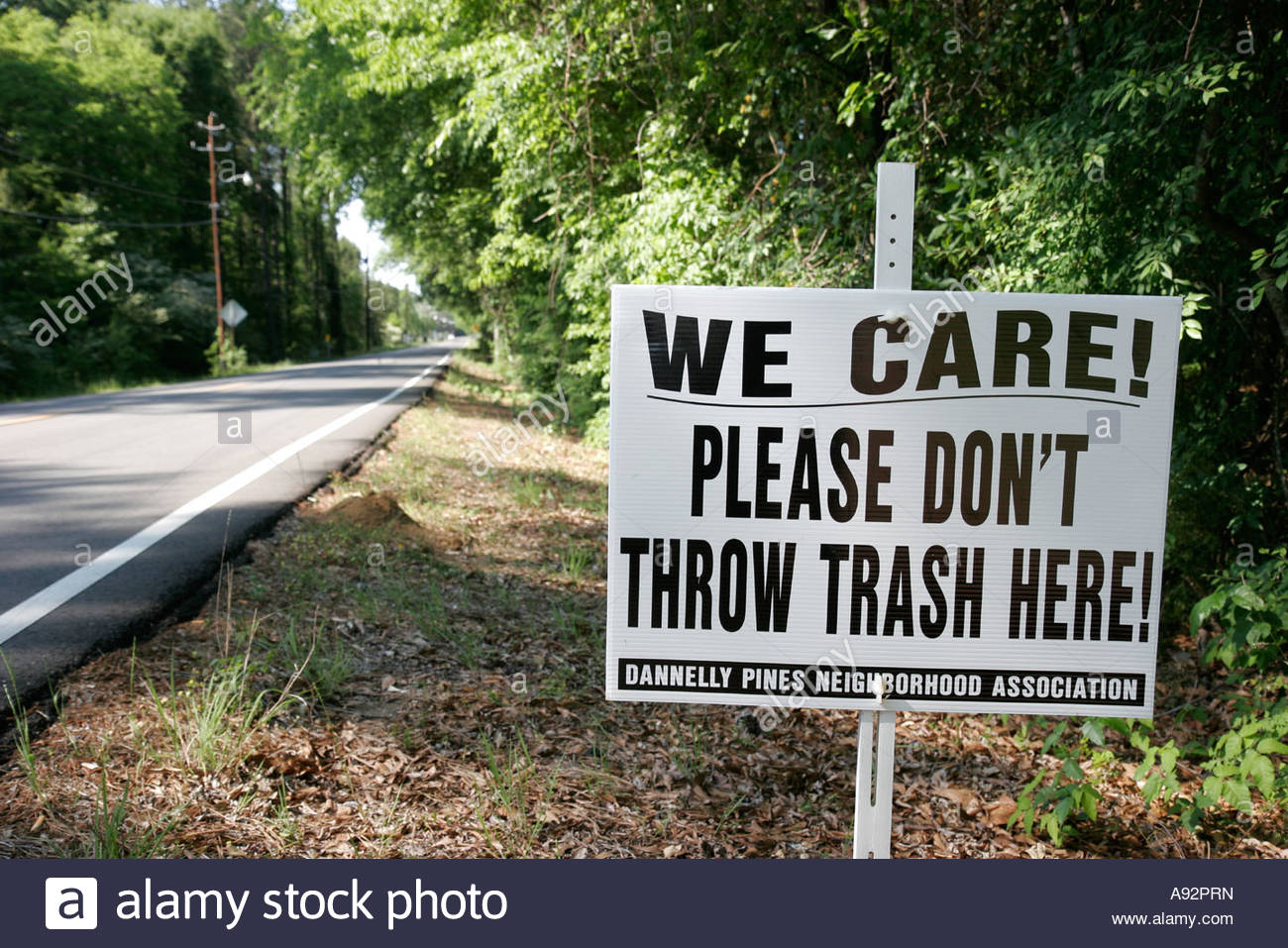 Don't Throw Trash Stock Photos & Don't Throw Trash Stock Images - Alamy