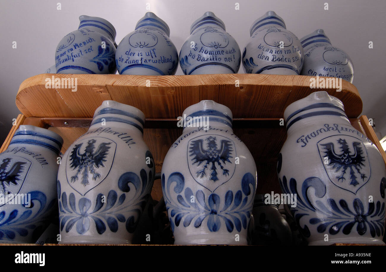 Shelving Appelwoi Hi res Stock Photography And Images Alamy