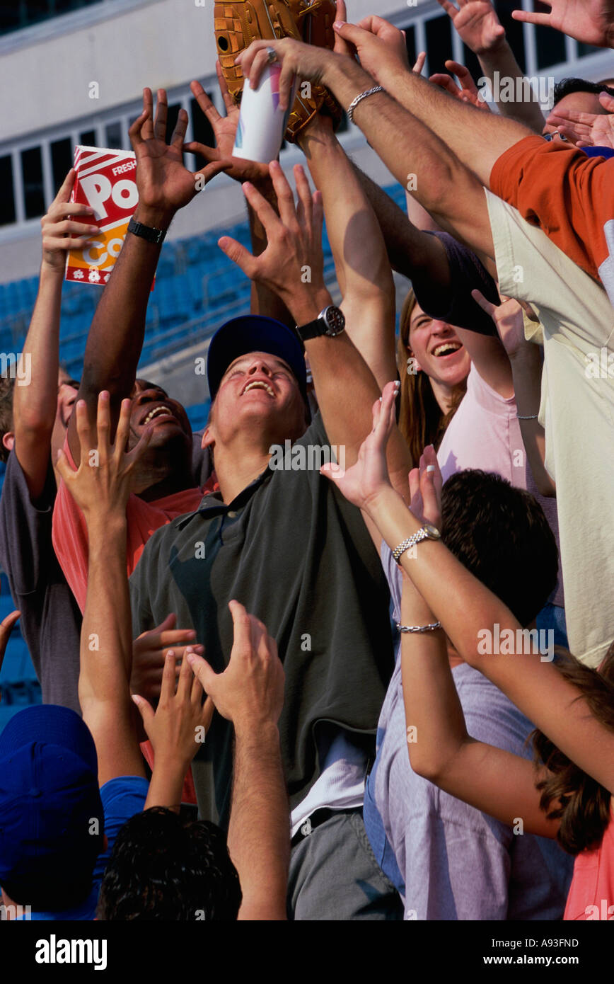 Hand in baseball glove catching hi-res stock photography and images - Alamy