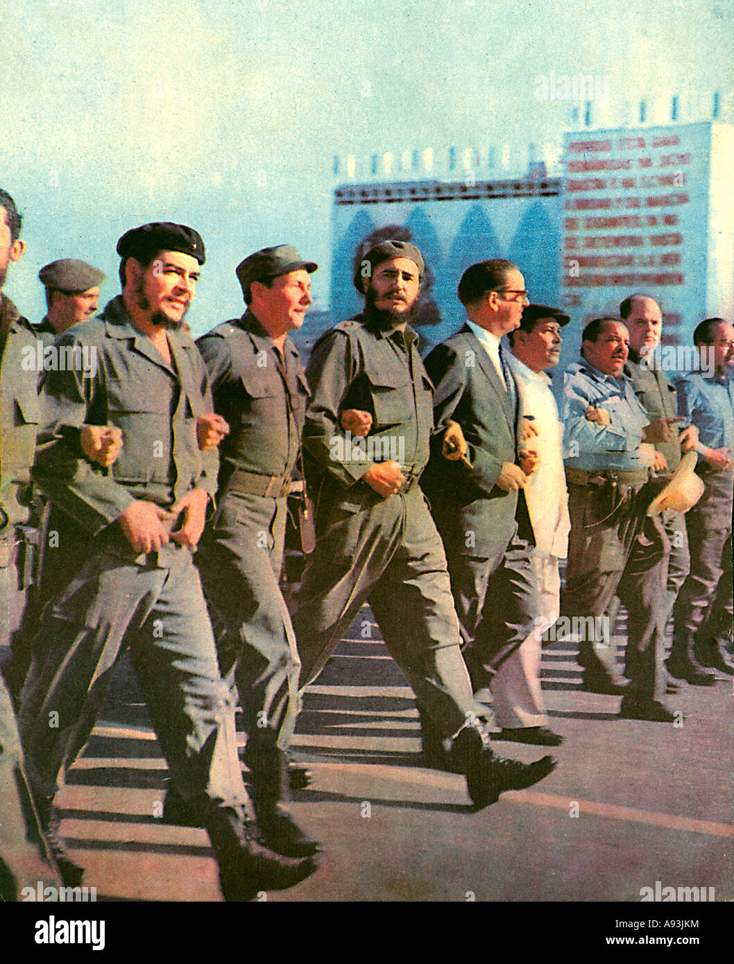 Fidel Castro Che Guevara 1960 photo of the revolutionaries marching through Havana to celebrate the revolution Stock Photo