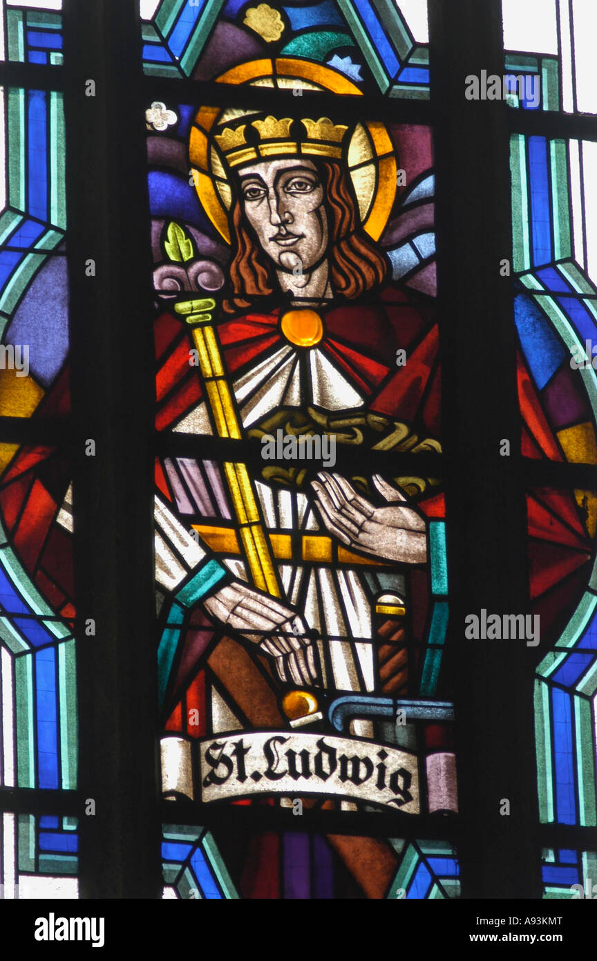 Darstellung auf einem Glasfenster einer Kirche Stock Photo