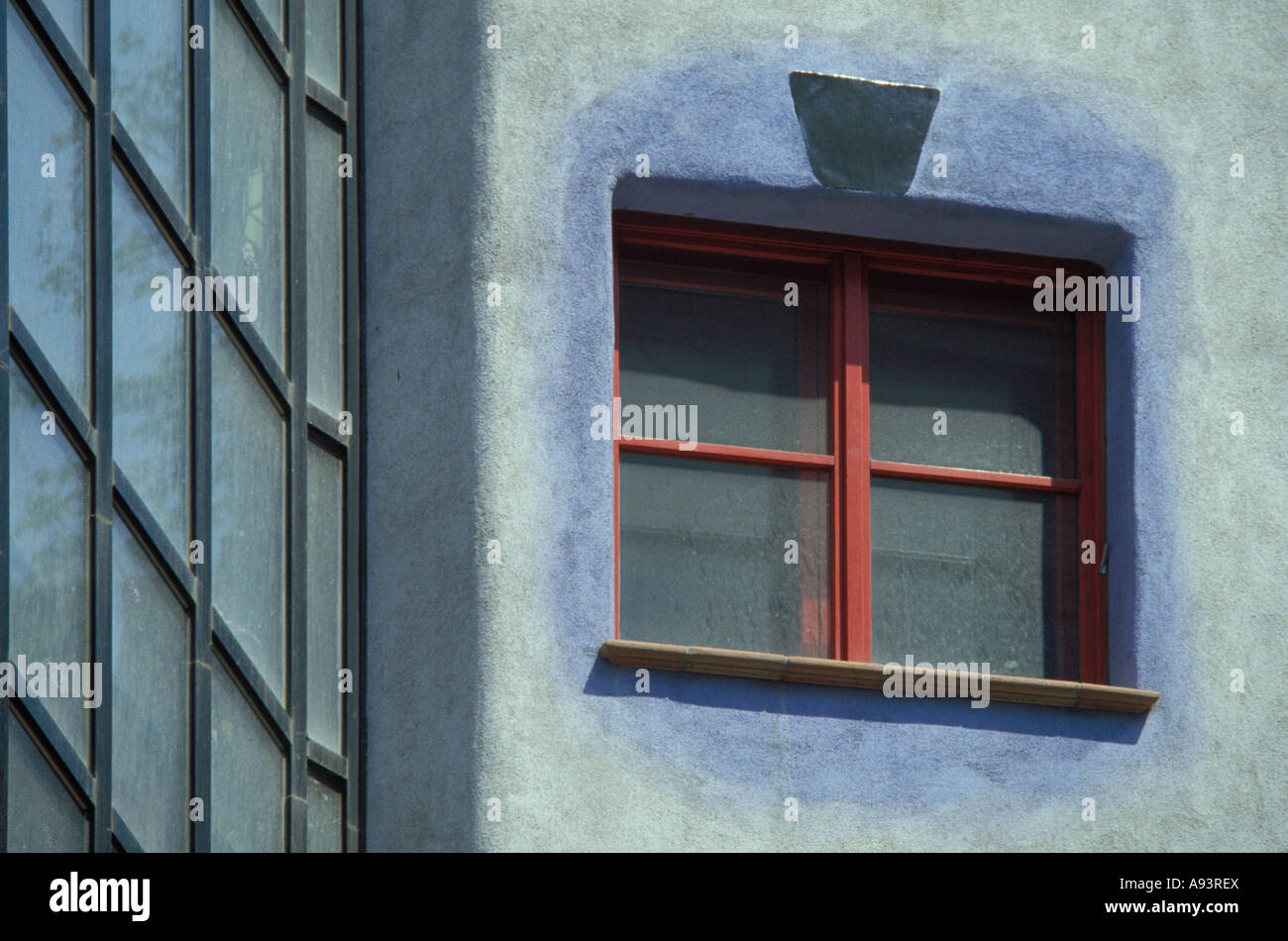 close up Hundertwasserhaus in Vienne Stock Photo