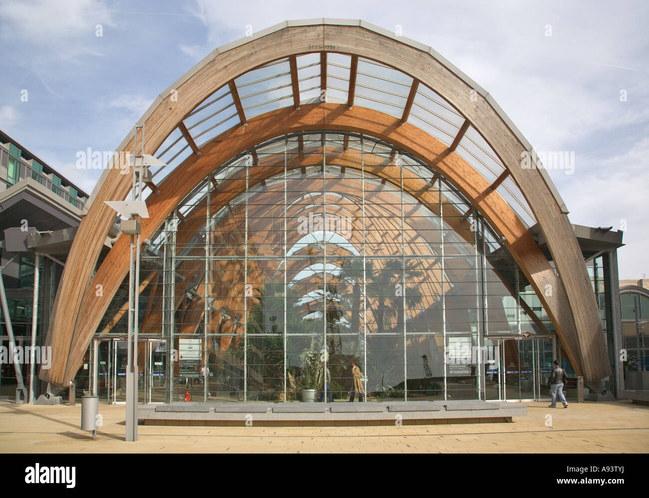 Winter Gardens St Paul s Square Sheffield city centre South Yorkshire Designed by Pringle Richards Sharratt 1995 2002 Stock Photo