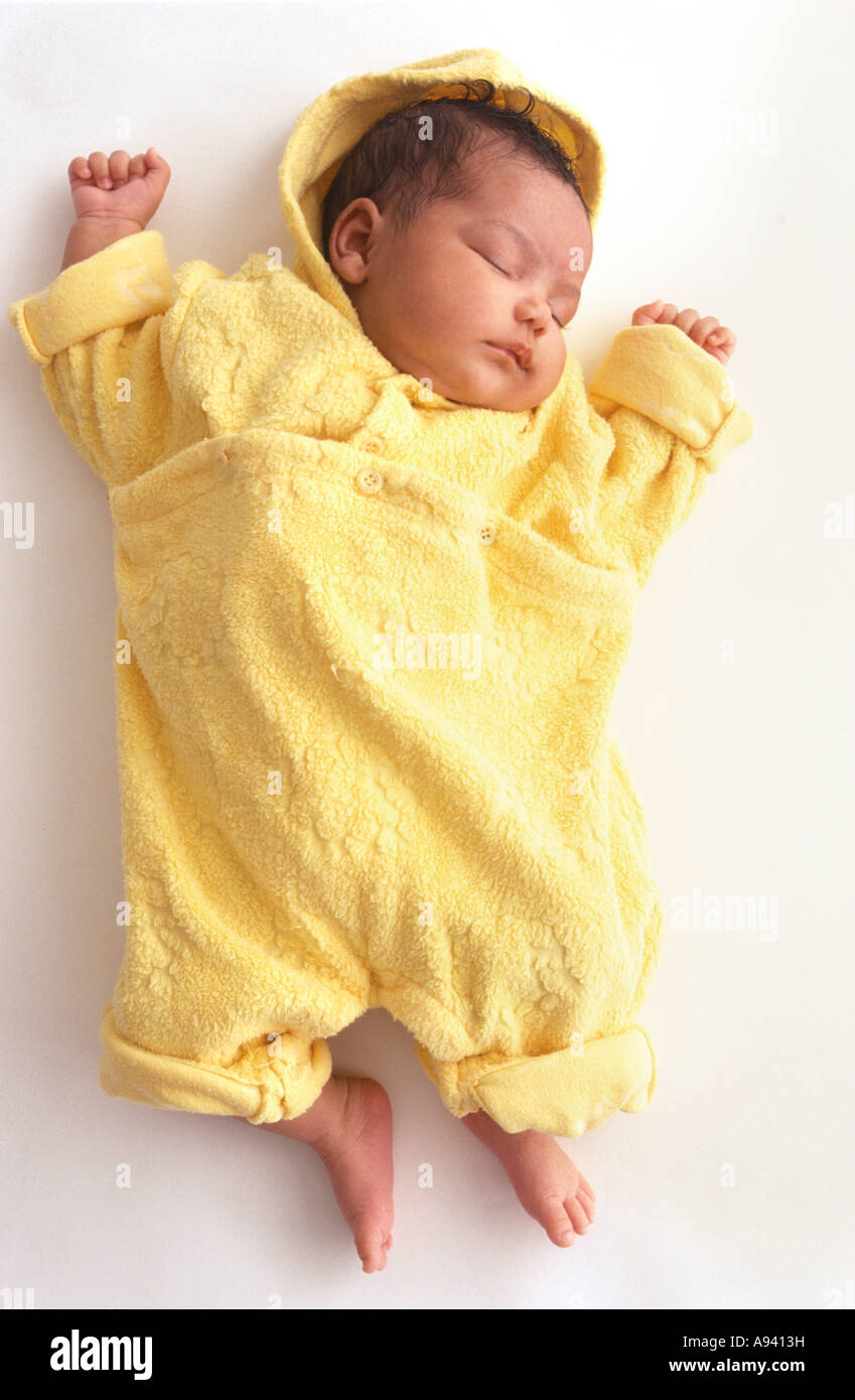 Child sleep floor hires stock photography and images Alamy