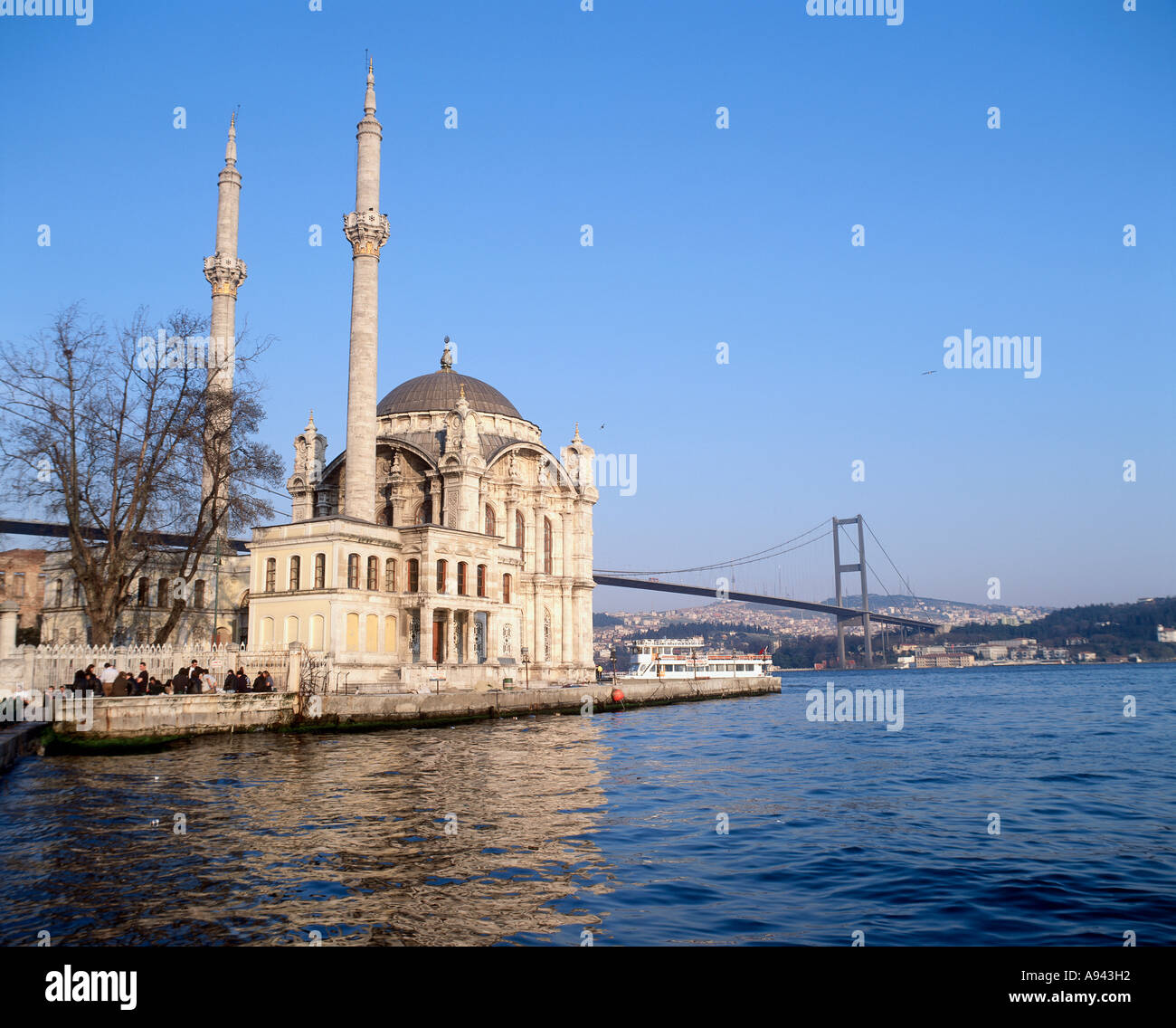 Ortakoy Mosque Istanbul Turkey Stock Photo - Alamy