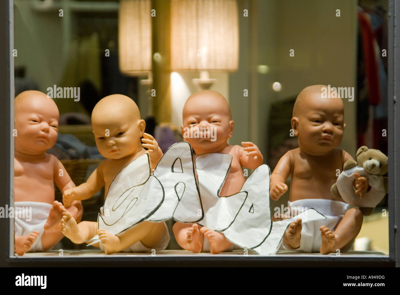 Baby Mannequin High Resolution Stock Photography And Images Alamy