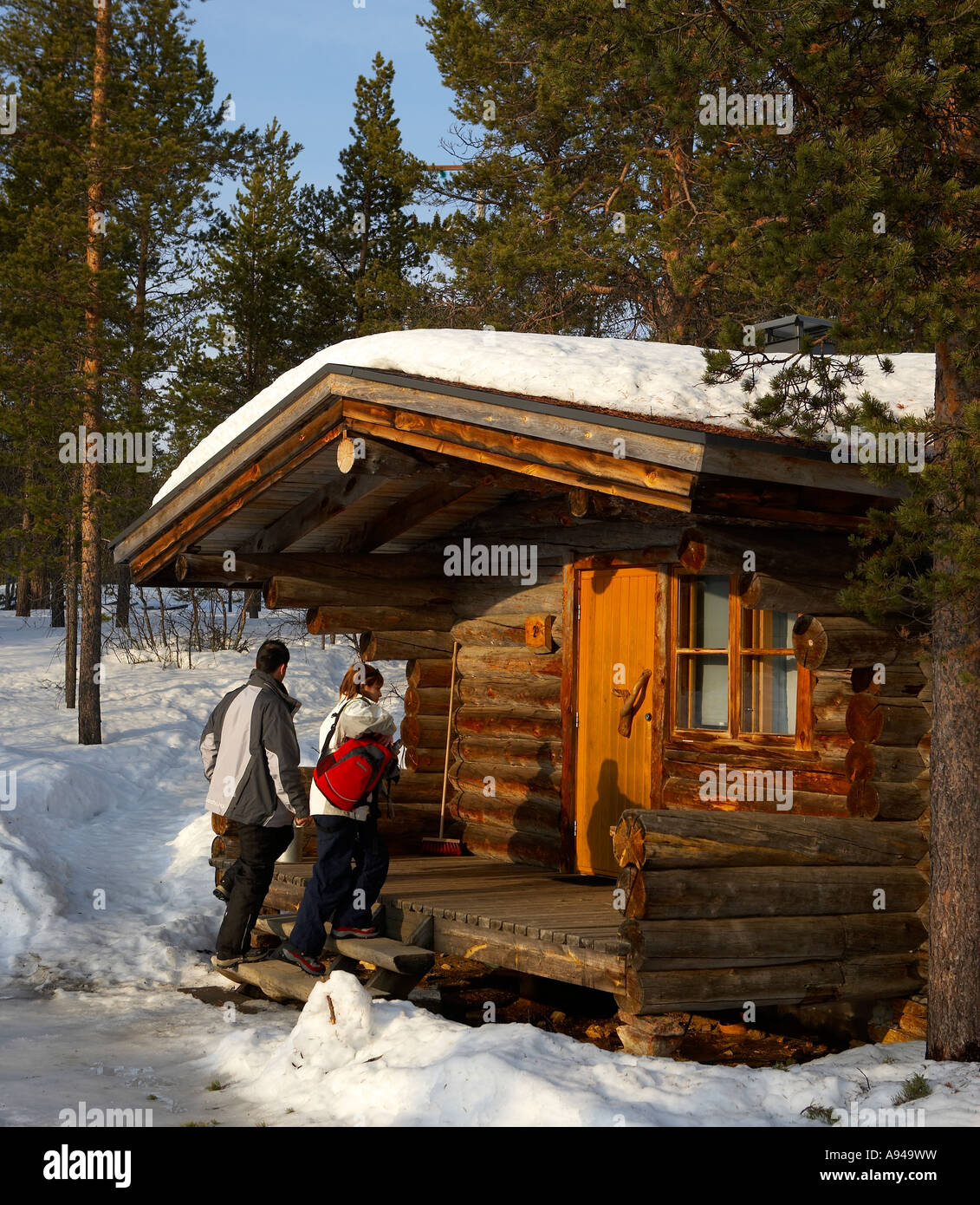 Log Cabin Hotel Kakslauttanen In Snowy Woods Kakslauttanen