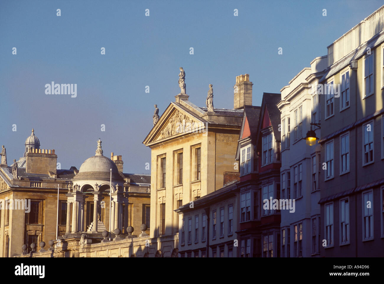 OXFORD OXFORDSHIRE ENGLAND Europe Oxford and Cambridge colleges Stock Photo