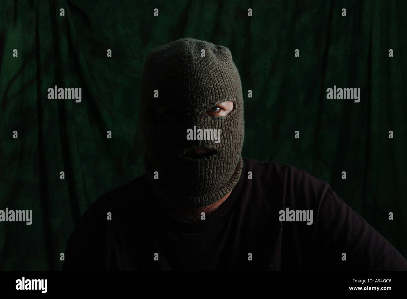 Ira weapons hires stock photography and images Alamy