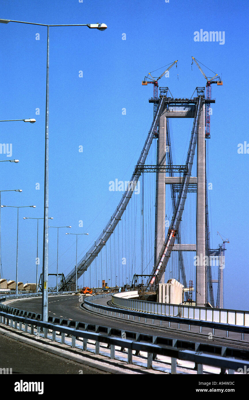 Shot of Humber Bridge from the south bank about 1971 during the building Stock Photo