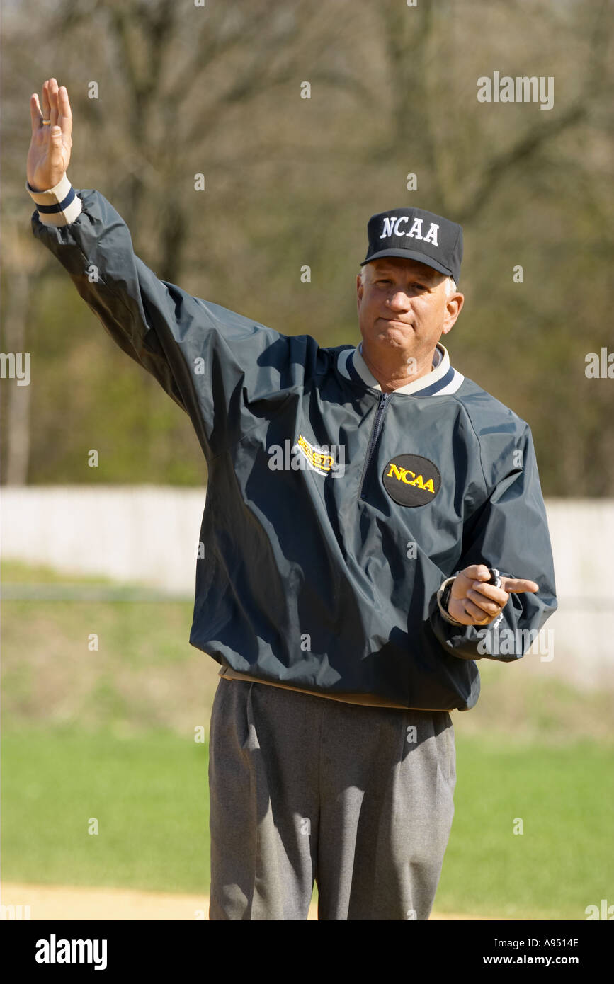 SOFTBALL Deerfield Illinois College girls softball game umpire signal