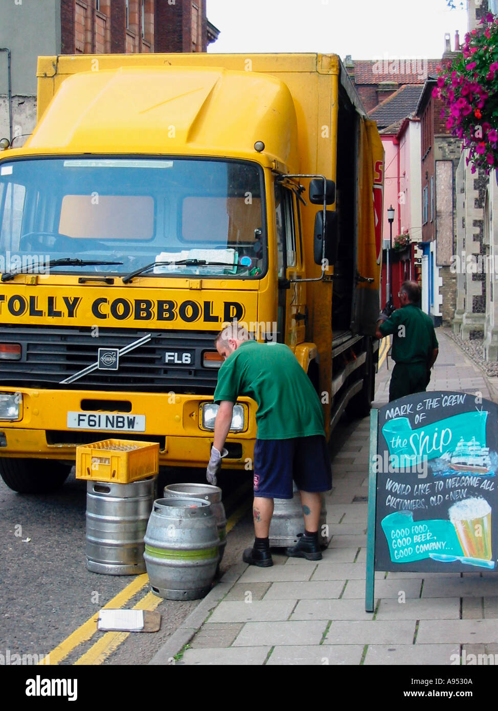 Tolly cobbold brewery hires stock photography and images Alamy