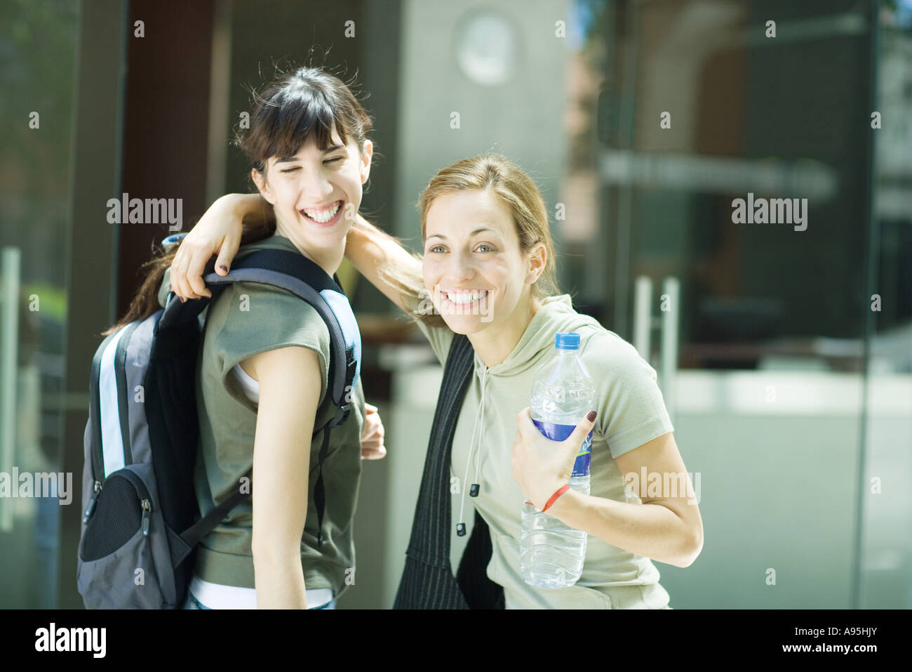 https://www.alamy.com/licenses-and-pricing/?v=1