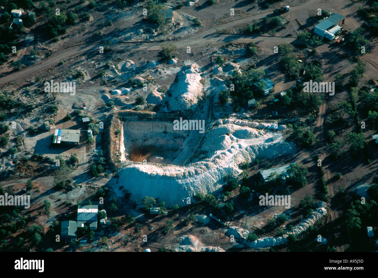 Opal mine Lightning Ridge Stock Photo Alamy
