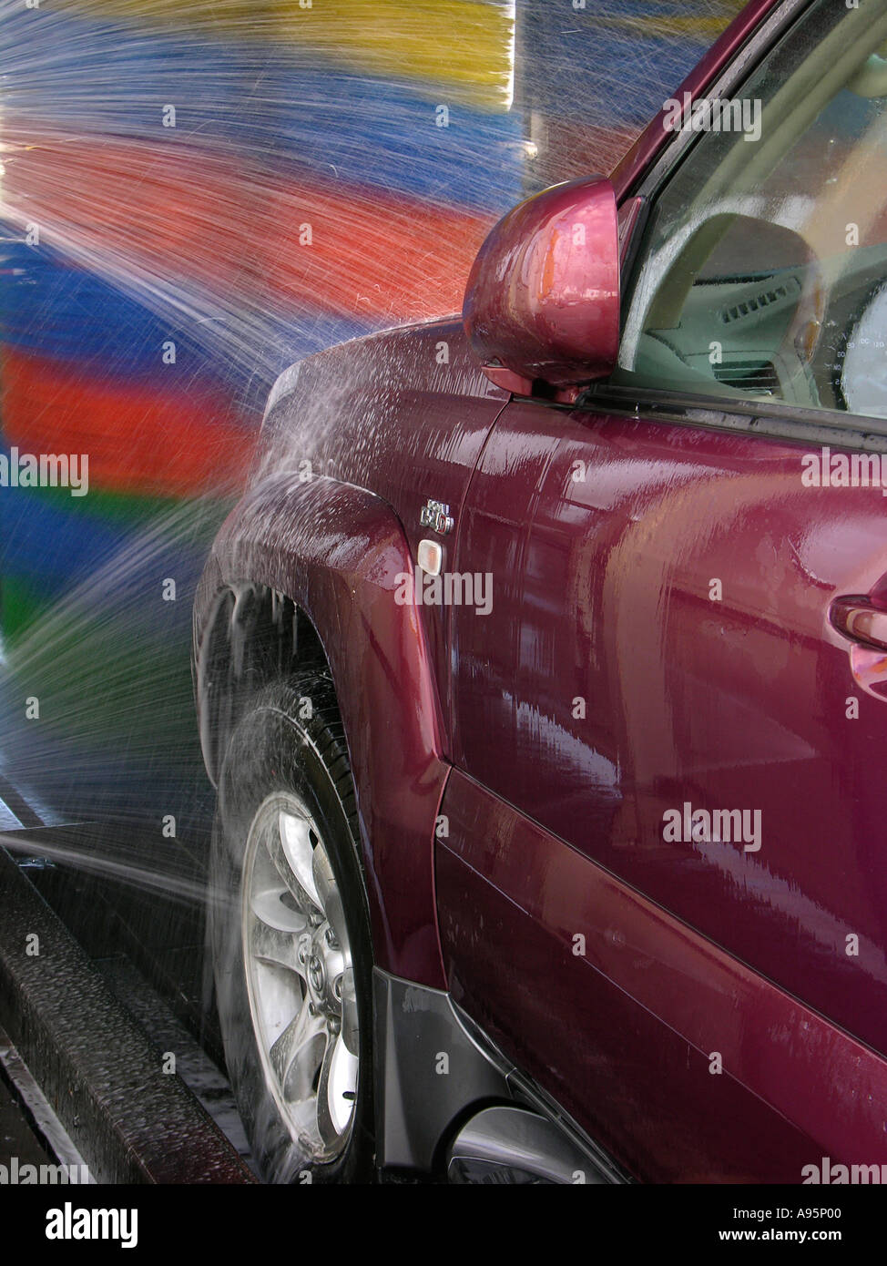 Toyota Landcruiser Car Wash Scene Stock Photo Alamy
