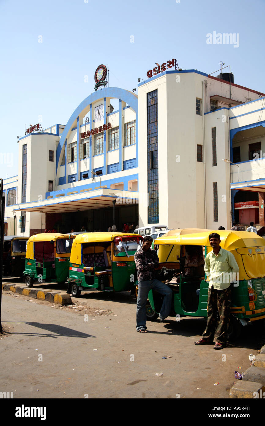 Vadodara railway station hires stock photography and images Alamy